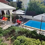 Vakantiehuis Olive Gradac (Split-Dalmatia)
